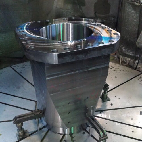 7-es. di rettifica foro conico + faccia alt. 900 Ø 350